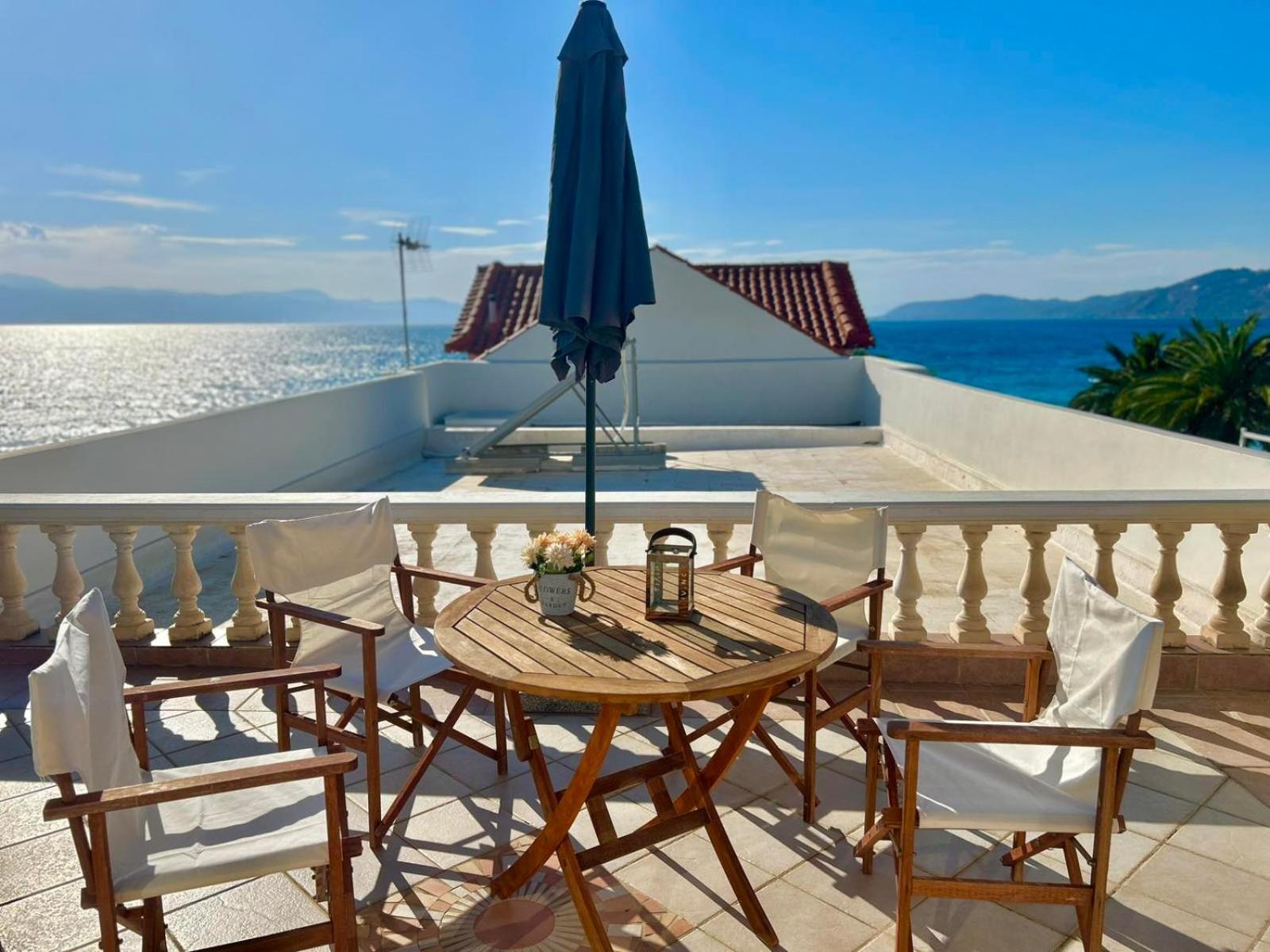 Villa Seabreeze Loutraki  Ngoại thất bức ảnh