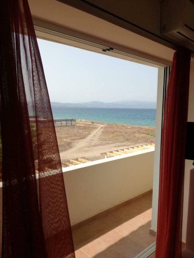 Villa Seabreeze Loutraki  Ngoại thất bức ảnh