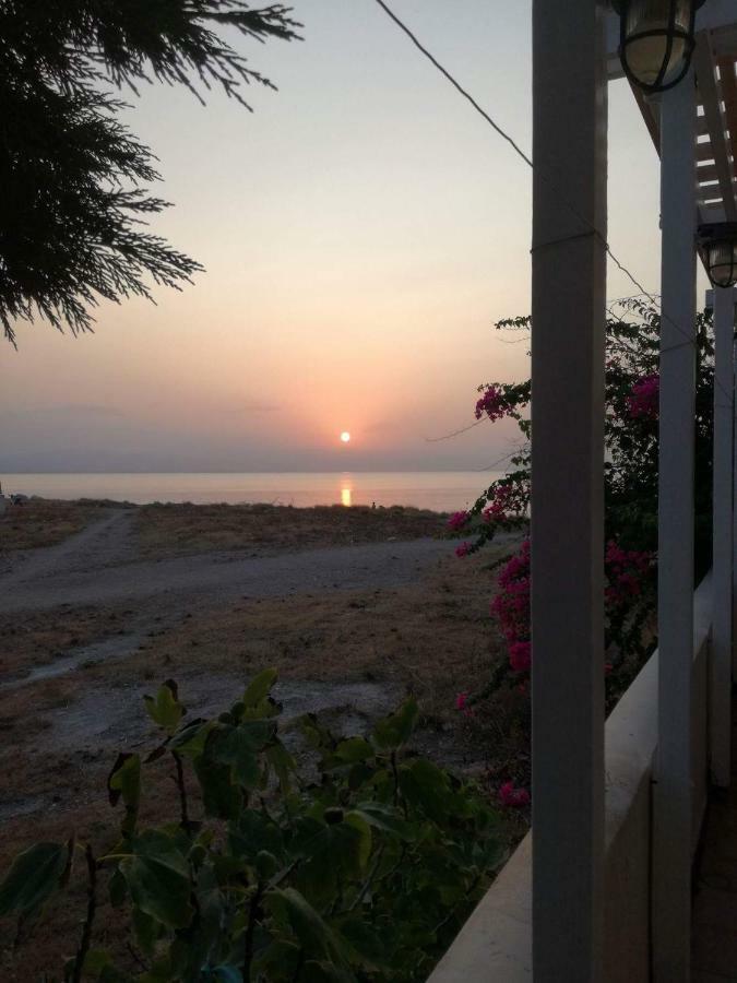 Villa Seabreeze Loutraki  Ngoại thất bức ảnh